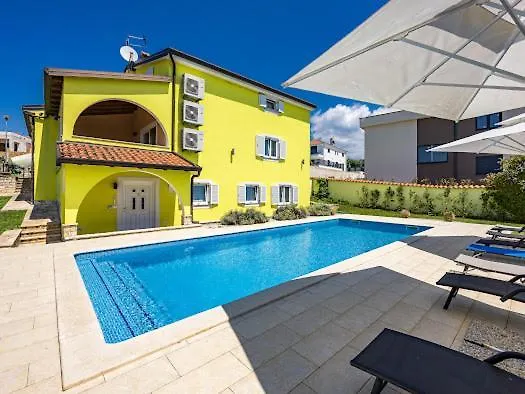 Villa Andrea *